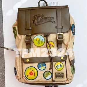 Mochila Loungefly Disney Resort Fort Wilderness Patches 2025 de lona nueva - Imagen 1 de 2