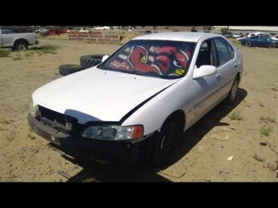 Used Speedometer Gauge fits: 2001 Nissan Altima cluster MPH exc. SE from 10/00 w - Image 1 of 4