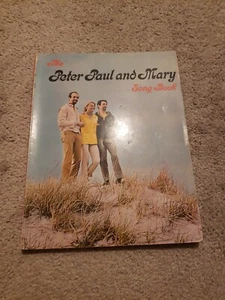 Vintage The Peter Paul and Mary Song Book Sheet Music Warner Bros 1965 - Picture 1 of 2