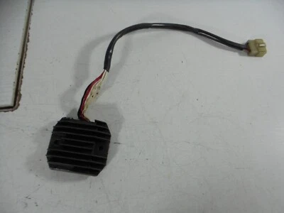 Yamaha Fazer FZ1 FZ1000 2001-2005 OEM regulador de voltaje rectificador Foto 1 de 4