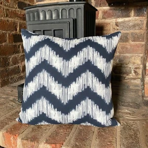 780. Handmade Petrol ZIG ZAG CHEVRON 100% Cotton Cushion Cover Various sizes - Picture 1 of 3