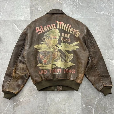 Chaqueta Avirex De Colección Para Hombres Pequeña Cuero Abrigo Bombardero Glenn Miller Banda AAF USO Foto 1 de 4