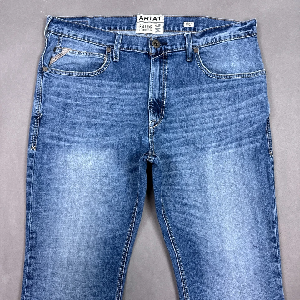 Pantalones de mezclilla Ariat Jeans para hombre 38x32 azul M4 rectos Novato Ledge Western Cowboy Foto 1 de 4