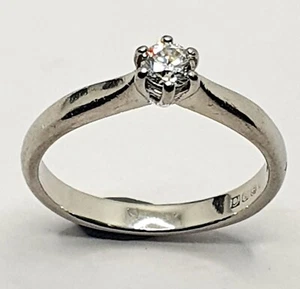 950 Palladium 0.175ct Diamond Solitaire Ring size K - Picture 1 of 8