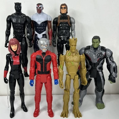 Lote de figuras de acción Marvel Bucky Hulk Falcon Pantera Negra Viuda Antman Groot 12" Foto 1 de 4