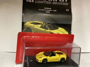 Ferrari SCUDERIA SPIDER 16M 2008 1/64 Die-Cast + Livret, Limited Édition - Bild 1 von 4