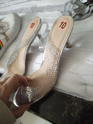 tacones altos Foto 1 de 4