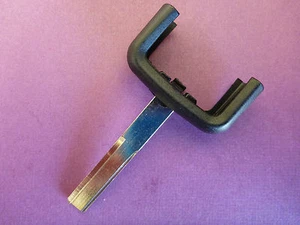 KEY BLANK REPLACEMENT suitable for HOLDEN ASTRA VECTRA REMOTE ( HU43 ) - Picture 1 of 1