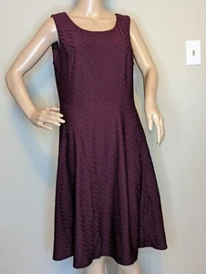 Burgundy Knit Dress Size 12 R & M Richards Sleeveless Gold Zipper Retro Look USA - Picture 1 of 8
