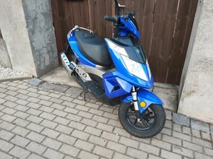 Keeway Hacker Motorroller 125 ccm gebraucht - Bild 1 von 8
