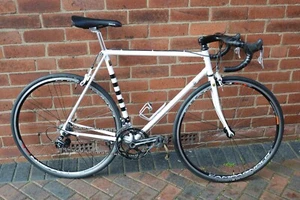 57cm Reynolds 708 Road Bike - Picture 1 of 17