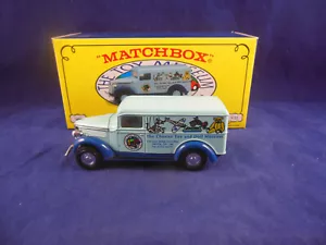 Code 2 Matchbox Yesteryear Y12 1937 GMC Van The Chester Toy and Doll Museum - Picture 1 of 12