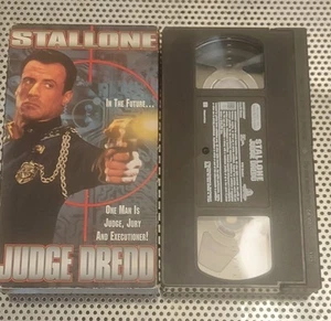 VHS Judge Dredd Sylvester Stallone Armand Assant Diane Lane Tested - Picture 1 of 2