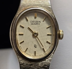 Vtg Citizen Watch Quartz Oval Face Gold Tone 3220-S16598 SMW NO BATTERY Untested - Picture 1 of 5