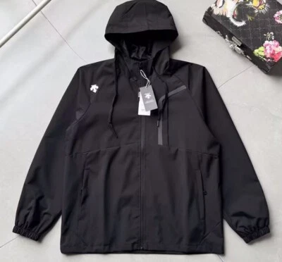 Outdoor New Descente Windproof Solid Thin Jacket Men Women - Image 1 of 4