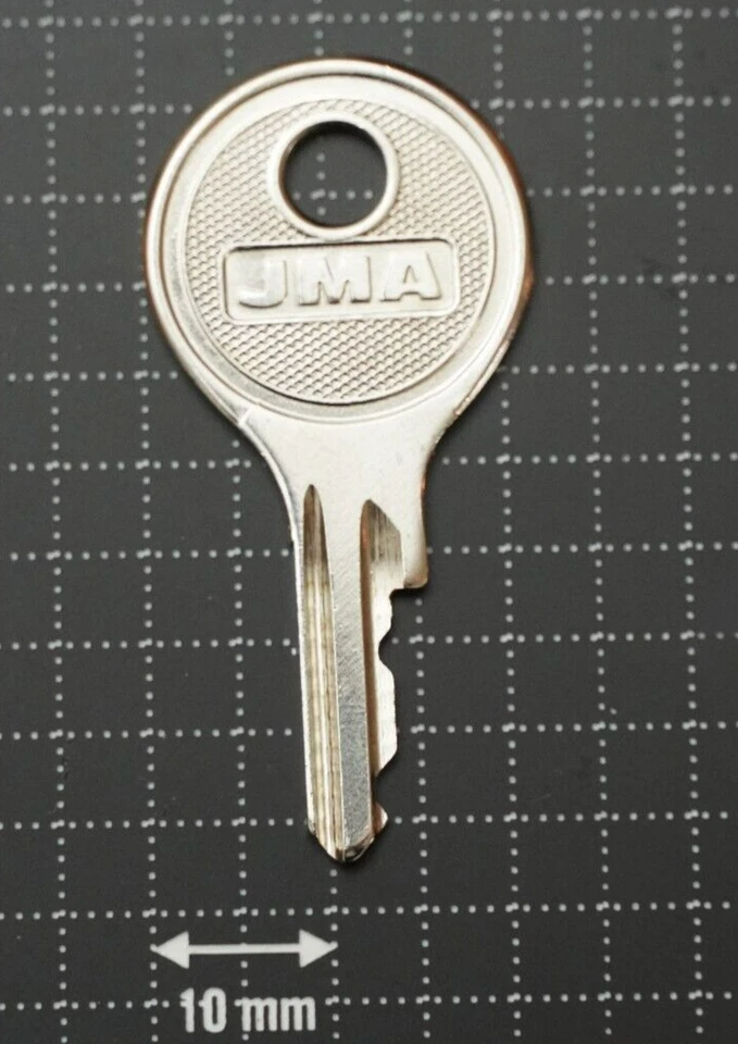 JMA Schlüssel passend für ingo-man classic Seifenspender Spender 1D004 1D 004 ID004