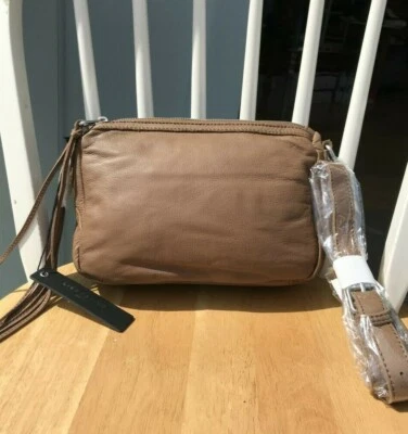 Liebeskind Berlin Bag Juliette Leather Crossbody New Toffee Foto 1 de 4