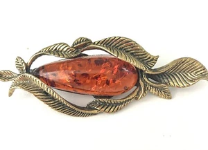VINTAGE RUSSIAN GOLD TONE BALTIC AMBER BRASS LEAVES PIN BROOCH - Picture 1 of 10