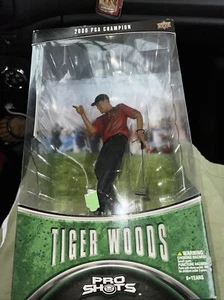 Upper Deck Pro Shots Tiger Woods 2000 Pga Champion Figur und Karte. - Bild 1 von 3