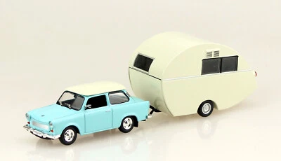 Trabant Trabbi 601 mit Würdig 301 Wohnwagen Blister 1:43 Altaya Modellauto  - Bild 1 von 4