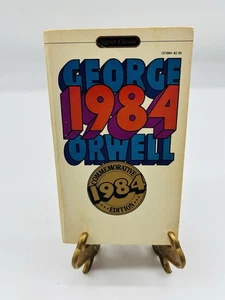 GEORGE ORWELL 1984 (1983 Signet Paperback) Commemorative Edition Walter Cronkite - Picture 1 of 14