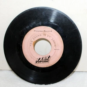 KXOK 630 AM Radio "New Sound in St. Louis" Preview Record ~ 45 RPM H80W-0772 - Picture 1 of 3