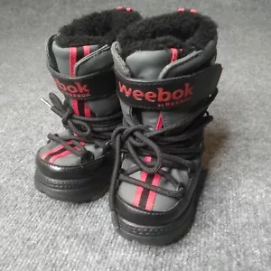 Weebok by Reebok Snow Boots Boys Size 6 Light Up Soles - Picture 1 of 7