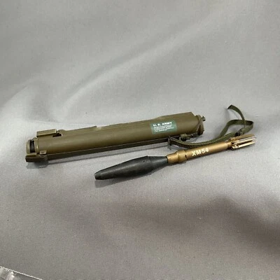 Lanzacohetes Hot Toys 1/6 M72 - W016 Foto 1 de 2