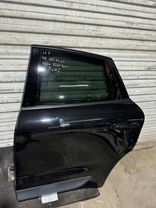 15-23 PORSCHE MACAN REAR LEFT DOOR SHELL w/ GLASS, HANDLE, TRIM OEM - Picture 1 of 11