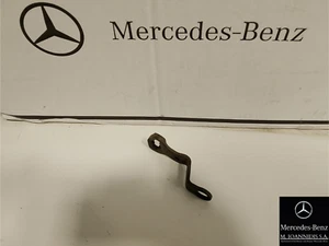 A2102600037 Lever 1st And 2nd Speed Mercedes-Benz Genuine Part - Imagen 1 de 4