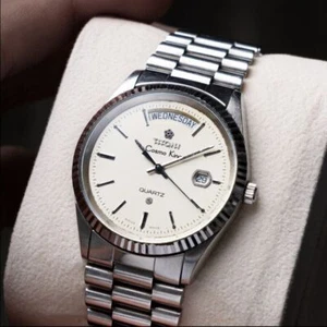 White dial Swiss Made Vintage Men Watch Rare Titoni Cosmo King Quartz 737-360A - Picture 1 of 3