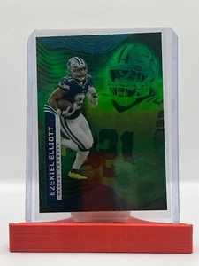 2022 Panini Illusions - Trophy Collection Emerald #25 Ezekiel Elliott - Picture 1 of 2