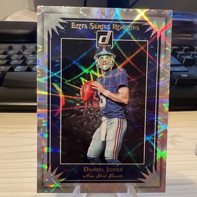 Panini Donruss 2019 - Elite Series Rookies Daniel Jones #ESR-4 (RC) - Imagem 1 de 2