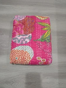 Indische Stickerei Kantha Quilt Tagesdecke Obst Blumenmuster Überwurf Baumwolldecke - Bild 1 von 6