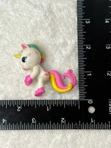 Fingerlings Minis Blind Bag Series 1 Gigi Unicorn Legendary Rare Figure- READ - Picture 1 of 7