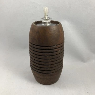 "Lámpara de aceite de confeti tallada a mano en madera Mora 3 1/2"" artesanal hecha a mano en EE. UU." Foto 1 de 3