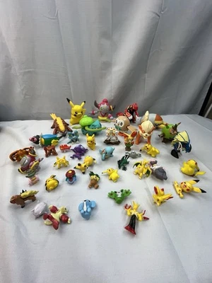 Lote de 42 peças de bonecos do McDonald's miniaturas Pokemon - Imagem 1 de 4