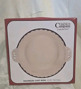 Cuisine Company Enameled Cast Iron 10.25" Pie Pan 1.5 Qt Red And Ivory - Picture 1 of 8