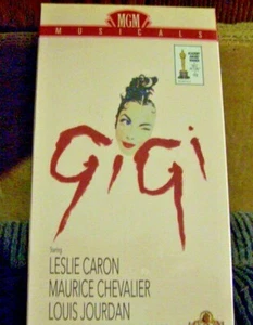 GIGI FACTORY SEALED VHS LESLIE CARON MAURICE CHEVALIER FREE SHIPPING - Picture 1 of 1