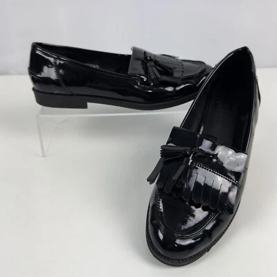 Zapatos mocasines sin cordones Forever 21 para mujer 9 negros brillantes de charol sintético Foto 1 de 4