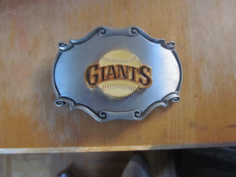 Raintree San Francisco Giants Belt Buckle  Nice Condition Cover