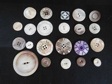 Large lot of 21 ALL different MOP SHELL vtg BUTTONS Hand Carved 1/2" to 1.3/4"