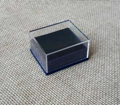 Pin de solapa ucraniano oro Tryzub tridente símbolo regalo de Navidad caja de regalo 0,6" Foto 1 de 4