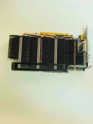 GIGABYTE Radeon HD 6750 SILENT DirectX 11 GV-R675SL-1GI 1GB GDDR5 PCI Express 2 - Image 1 of 4