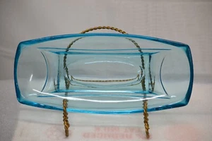 MID CENTURY MODERN TURQUOISE GLASS RELISH TRAY HAZEL ATLAS 9x4" MCM USA - Picture 1 of 2