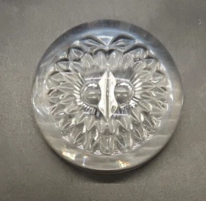 Clear glass Owl Face Domed Paperweight 3.5" 9cm diameter - Picture 1 of 4