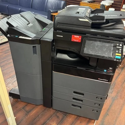 Toshiba E-Studio 2505AC Color Multifunción Impresora Escáner Copiadora Láser 25PPM Foto 1 de 4