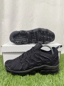 Nike Air VaporMax Plus Low Triple Black 924453-004 Mens Size 8.5 - Picture 1 of 8