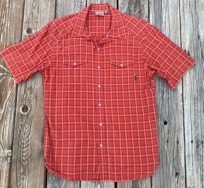 Merrell Men’s Sz M Short Sleeve Pearl Snap Front Pocket Plaid Shirt K-282 - Image 1 of 4
