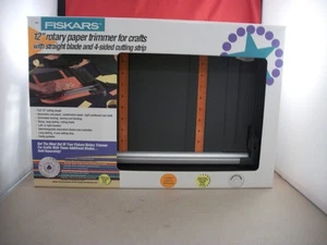 Neu Fiskars 9580 12" rotierender Papierschneider gerade Klinge & 4-seitiger Schneidstreifen - Bild 1 von 5